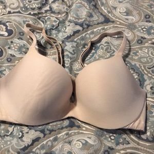 Victoria’s Secret Pink bra